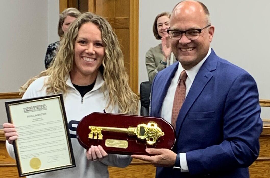 U.S. women's hockey goalie Alex Cavallini lauded by Brentwood